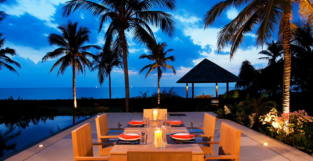 Baan Taley Rom - Intimate outdoor dining